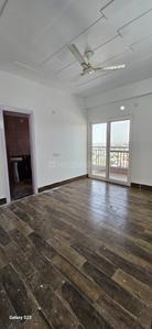 Bedroom Image of 1900 Sq.ft 3 BHK Apartment / Flat for rent in Omkar Royal Nest Lotus, Greater Kailash Jammu for Rs. 37000