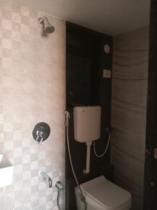 Common Bathroom Image of 640 Sq.ft 1 BHK Apartment / Flat for sale in Raunak 108, Kasarvadavali Thane for Rs. 5800000