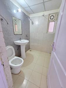 Image of 1600 Sq.ft 3 BHK Apartment / Flat for rent in Supertech The Romano, Sector 118, Noida for Rs. 26000