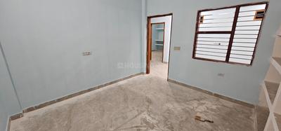 Bedroom Image of 1400 Sq.ft 4 BHK Apartment / Flat for rent in Sector 13 Gurgaon for Rs. 28000