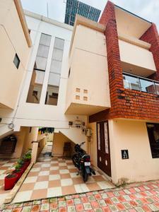 Image of 1500 Sq.ft 4 BHK Apartment / Flat for rent in Vadsar, Vadodara for Rs. 22000