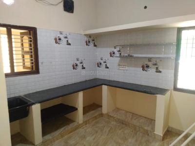 Kitchen Image of 900 Sq.ft 2 BHK Builder Floor for rent in Avalapalli Hosur for Rs. 11000