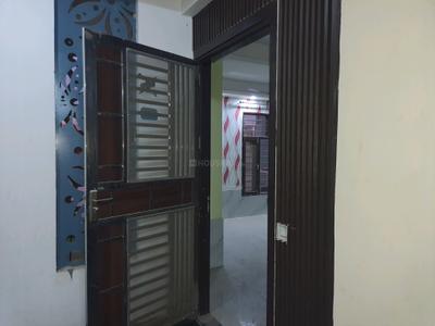 Main Entrance Image of 1850 Sq.ft 3 BHK Builder Floor for rent in Sector 69 Gurgaon for Rs. 36000