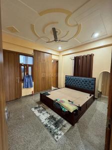 Bedroom Image of 1600 Sq.ft 2 BHK Builder Floor for rent in Sector 42 Noida for Rs. 26000