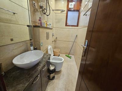 Image of 1800 Sq.ft 3 BHK Builder Floor for rent in Safdarjung Enclave, New Delhi for Rs. 130000