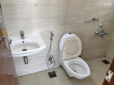 Bedroom Three Image of 2150 Sq.ft 3 BHK Apartment / Flat for sale in Godrej Green Glades, Jagatpur Ahmedabad for Rs. 10500000