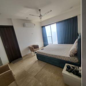 Bedroom Image of 1100 Sq.ft 3 BHK Apartment / Flat for rent in DLH The Park Residences Phase 1, Andheri West Mumbai for Rs. 190000