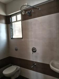 Bathroom Image of 800 Sq.ft 3 BHK Apartment / Flat for rent in Mangalam Life Park, Moshi Pune for Rs. 20000