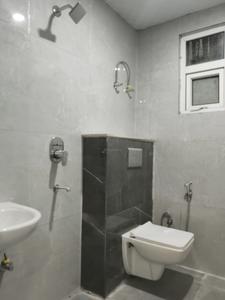 Common Bathroom Image of 1500 Sq.ft 3 BHK Apartment / Flat for sale in Vyom Residency, Noida Extension Greater Noida for Rs. 6200000