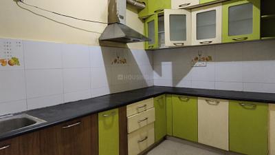 Kitchen Image of 1200 Sq.ft 2 BHK Builder Floor for rent in Mahadevapura Bengaluru for Rs. 32000