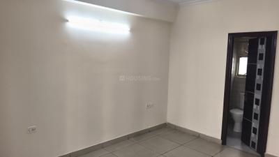 Bedroom Image of 1300 Sq.ft 3 BHK Apartment / Flat for rent in Panchsheel Greens, Noida Extension Greater Noida for Rs. 21000