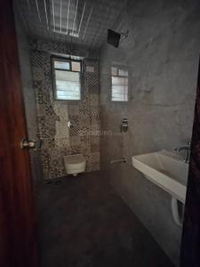 Bathroom Image of 1050 Sq.ft 2 BHK Apartment / Flat for sale in Arihant Balaji Pride, Chembur Mumbai for Rs. 26000000