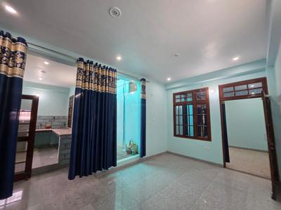 Hall Image of 1800 Sq.ft 2 BHK Builder Floor for rent in Krishna Nagar Lucknow for Rs. 25000
