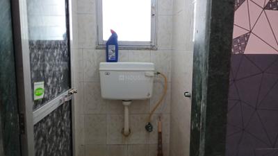 Bathroom Image of 260 Sq.ft 1 RK Apartment / Flat for sale in Byculla Mumbai for Rs. 8500000
