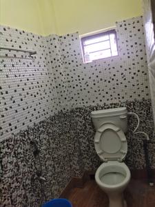 Bathroom Image of 320 Sq.ft 1 RK Apartment / Flat for rent in New Town Kolkata for Rs. 9800
