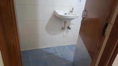 Image of 1200 Sq.ft 2 BHK Apartment / Flat for rent in Kavadiguda, Hyderabad for Rs. 23500