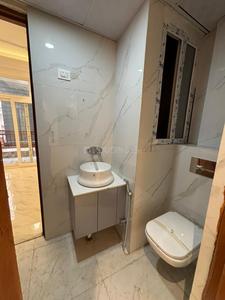 Bathroom Image of 1700 Sq.ft 3.5 BHK Apartment / Flat for sale in DM Infra, Sector 110 Noida for Rs. 7199999