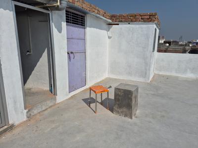Balcony Image of 500 Sq.ft 1 RK Builder Floor for rent in Sri Krishna Nagar Motihari for Rs. 3000