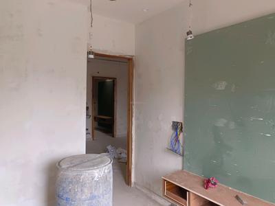 Bedroom Image of 1500 Sq.ft 4 BHK Builder Floor for sale in Rohini Sector 28 New Delhi for Rs. 15000000