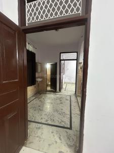 Image of 550 Sq.ft 2 BHK Apartment / Flat for rent in Ranhola, New Delhi for Rs. 8000