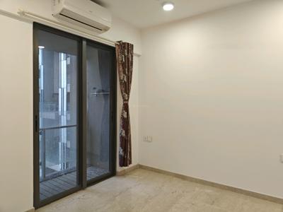 Bedroom Image of 925 Sq.ft 2 BHK Apartment / Flat for sale in Lodha New Cuffe Parade, Sion Mumbai for Rs. 30500000