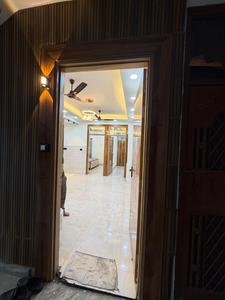 Balcony Image of 1550 Sq.ft 3 BHK Apartment / Flat for sale in Mahagun Moderne, Sector 78 Noida for Rs. 22000000