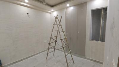 Bedroom Image of 1300 Sq.ft 3 BHK Apartment / Flat for sale in Sultanpur New Delhi for Rs. 9350000