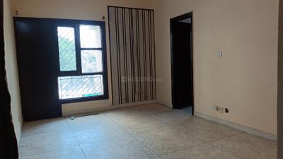 Bedroom Image of 1800 Sq.ft 3 BHK Apartment / Flat for rent in Kesarwani Apartments, Sector 5 Dwarka New Delhi for Rs. 45000