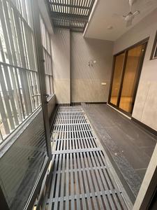 Balcony Image of 2025 Sq.ft 3 BHK Builder Floor for sale in Janakpuri New Delhi for Rs. 50000000
