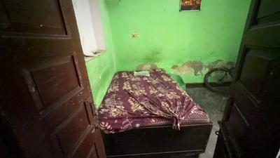Bedroom Image of 540 Sq.ft 5 BHK Independent House for sale in Mandoli New Delhi for Rs. 9000000