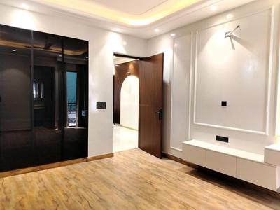 4 BHK Independent Builder Floor