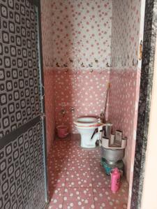 Bathroom Image of 620 Sq.ft 3 BHK Duplex for sale in Shree Ram Society Rajkot for Rs. 5700000