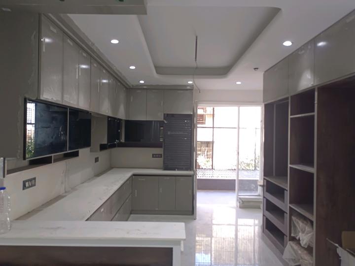 Srishti Luxury Floors Main Image 1