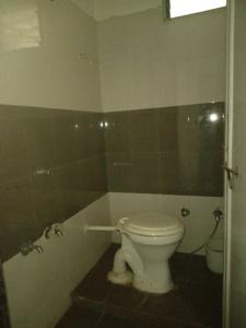 Common Bathroom Image of 2043 Sq.ft 3 BHK Apartment / Flat for sale in Myco Akira Heights, Juhapura Ahmedabad for Rs. 12500000