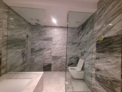 Bathroom Image of 4924 Sq.ft 4 BHK Villa for rent in Embassy Grove, Rustam Bagh Layout Bengaluru for Rs. 365000