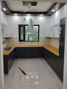 Kitchen Image of 3150 Sq.ft 4 BHK Builder Floor for rent in Sector 16 Faridabad for Rs. 60000