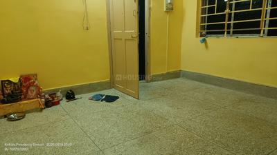 Bedroom Image of 800 Sq.ft 2 BHK Apartment / Flat for rent in Paschim Putiary Kolkata for Rs. 11500