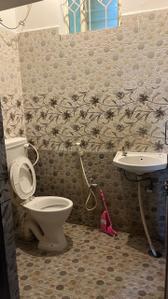 Bathroom Image of 600 Sq.ft 2 BHK Independent House for rent in Subramanyapura Bengaluru for Rs. 16000