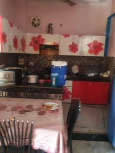 Kitchen Image of 1000 Sq.ft 2 BHK Builder Floor for rent in Phase 2 Noida for Rs. 35000