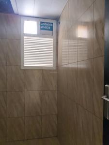 Bedroom Two Image of 1000 Sq.ft 2 BHK Apartment / Flat for sale in Siruseri Chennai for Rs. 5500000