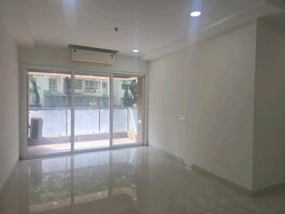 Living Room Image of 2800 Sq.ft 4 BHK Apartment / Flat for sale in Khar West Mumbai for Rs. 140000000