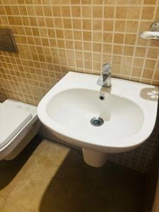 Bathroom Image of 1100 Sq.ft 2 BHK Apartment / Flat for sale in Runwal Greens, Bhandup West Mumbai for Rs. 20500000