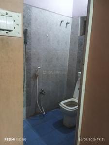 Bathroom Image of 1200 Sq.ft 2 BHK Independent House for rent in Karuneshwar Nagar Gulbarga for Rs. 10000