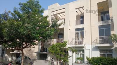 Image of 925 Sq.ft 2 BHK Builder Floor for sale in Vatika Independent Floors, Sector 82, Gurgaon for Rs. 12500000