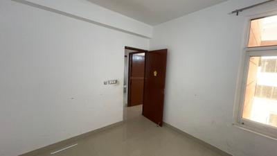 Bedroom Image of 980 Sq.ft 3 BHK Apartment / Flat for rent in ROF Amaltas, Sector 92 Gurgaon for Rs. 16000