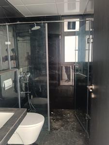 Bathroom Image of 2022 Sq.ft 4 BHK Apartment / Flat for rent in ANP Universe, Balewadi Pune for Rs. 120000
