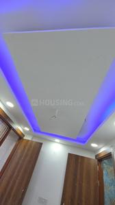 Bedroom Image of 450 Sq.ft 2 BHK Builder Floor for sale in Laxmi Nagar New Delhi for Rs. 3800000