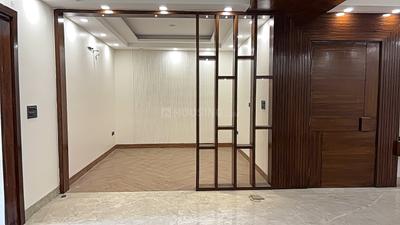 Living Room Image of 2250 Sq.ft 3 BHK Builder Floor for sale in Sector 28 Faridabad for Rs. 28000000