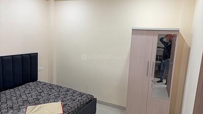 Bedroom Image of 1200 Sq.ft 2 BHK Builder Floor for rent in Scheme No 114 Indore for Rs. 23000