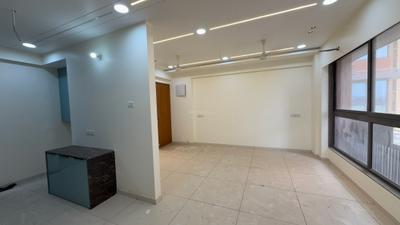 Living Room Image of 1850 Sq.ft 3 BHK Apartment / Flat for rent in Kavish Karnavati Skylane, New Maninagar Ahmedabad for Rs. 20000